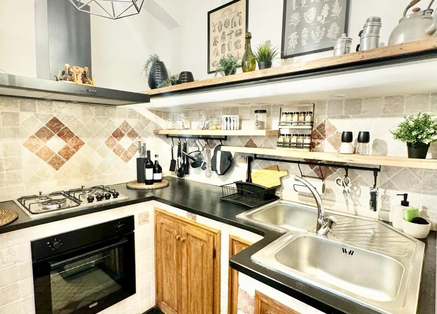 Hostdomus - Le Vigne Sul Mare Apartment Pietra Ligure Italy