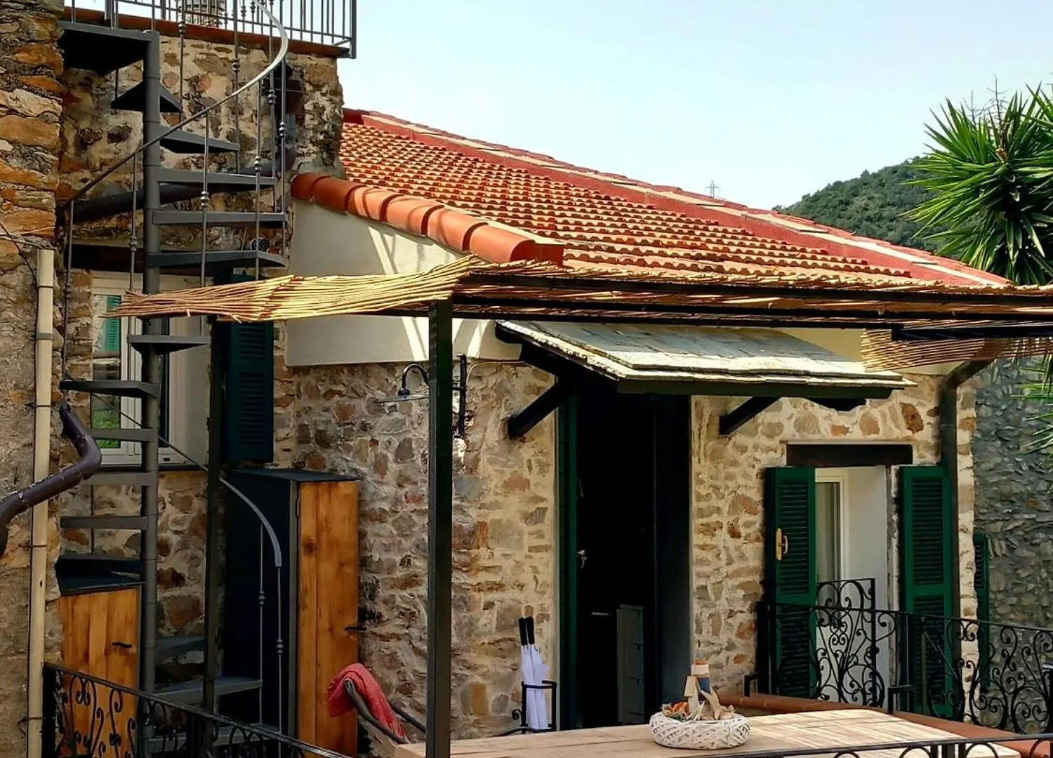 Hostdomus - Le Vigne Sul Mare Apartment Pietra Ligure 0*,  Italy
